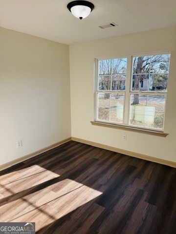 415 Dove Lane, Social Circle, GA 30025