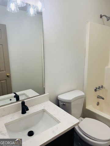415 Dove Lane, Social Circle, GA 30025
