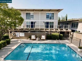 2133 Donald Dr 18, Moraga, CA 94556