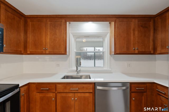 56 Craigmoor Road, West Hartford, CT 06107