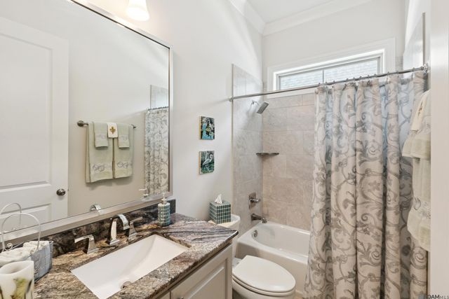 37357 Whispering Hollow Ave, Prairieville, LA 70769