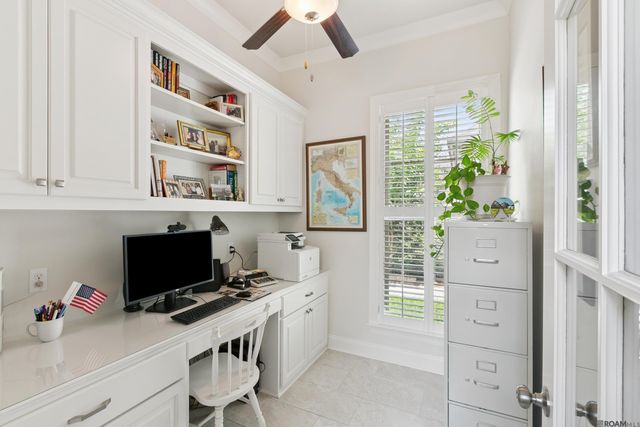 37357 Whispering Hollow Ave, Prairieville, LA 70769