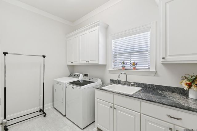 37357 Whispering Hollow Ave, Prairieville, LA 70769