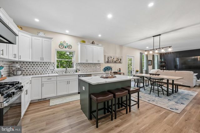 117 KIRK LN, Pine Hill, NJ 08021