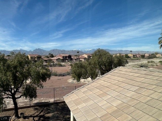 8837 Martin Downs Place, Las Vegas, NV 89131