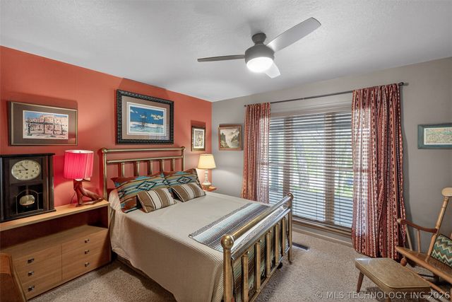 1901 Skyline Place, Bartlesville, OK 74006