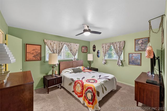 1901 Skyline Place, Bartlesville, OK 74006