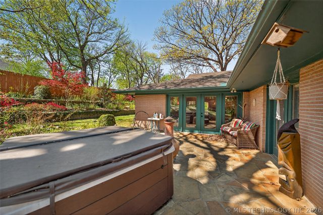 1901 Skyline Place, Bartlesville, OK 74006
