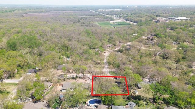1901 Skyline Place, Bartlesville, OK 74006