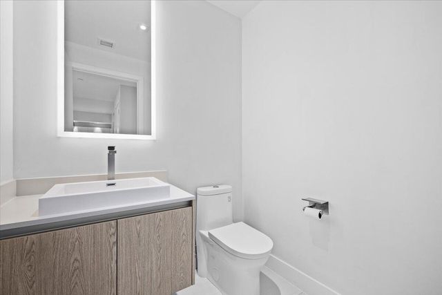 3100 N Ocean Drive H-1105, Singer Island, FL 33404