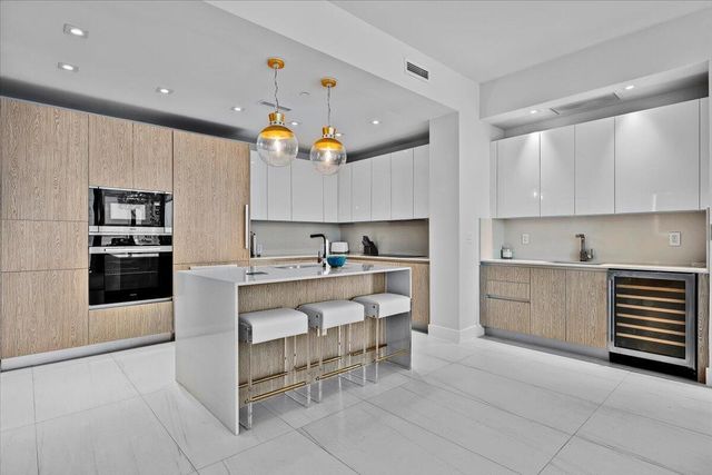 3100 N Ocean Drive H-1105, Singer Island, FL 33404