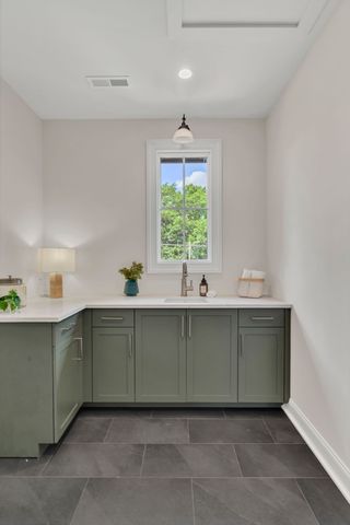 4411 Westlawn Dr, Nashville, TN 37209