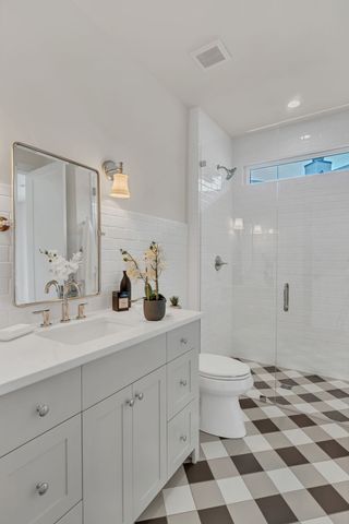 4411 Westlawn Dr, Nashville, TN 37209