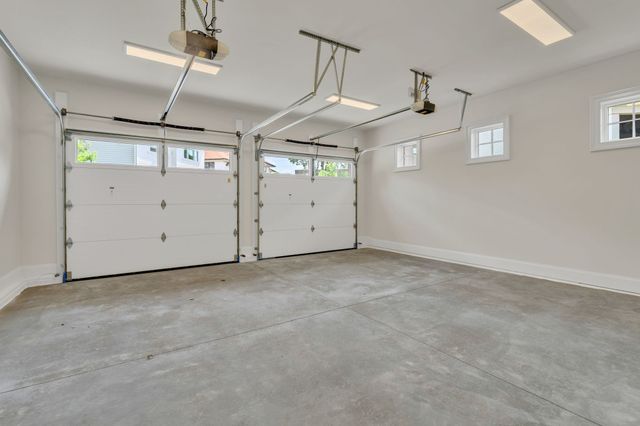 4411 Westlawn Dr, Nashville, TN 37209