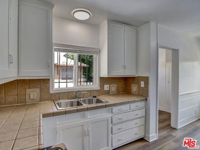3663 S Victoria Avenue, Los Angeles, CA 90016