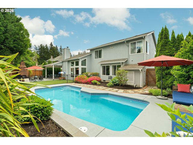 3714 Se PALMIRE Ct, Hillsboro, OR 97123