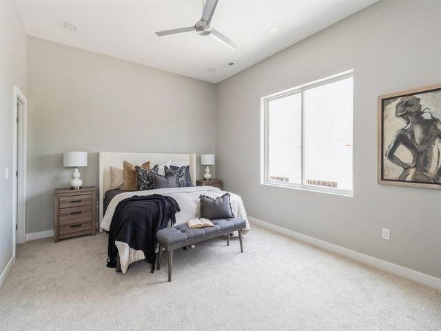 15533 Rocklyn Place, Clive, IA 50325