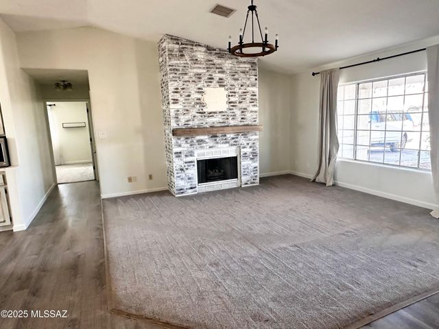 1402 Bobcat Lane, Willcox, AZ 85643