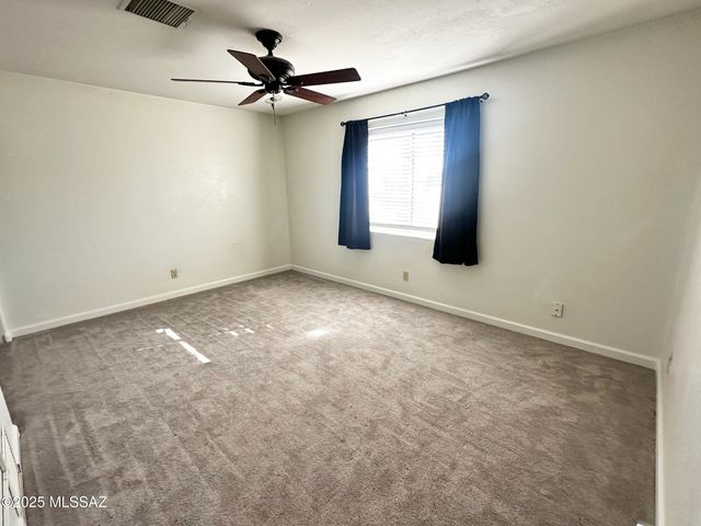 1402 Bobcat Lane, Willcox, AZ 85643