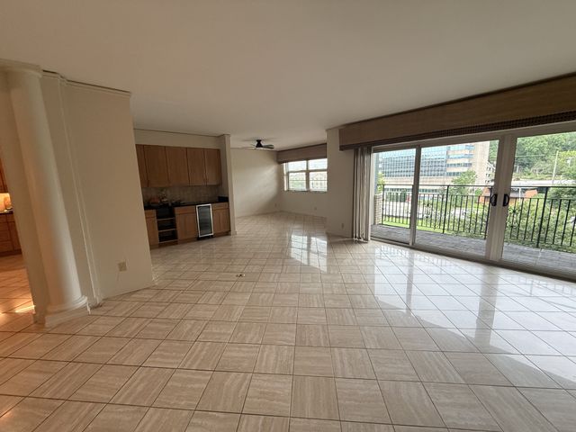 3314 West End Ave Apt 404, Nashville, TN 37203