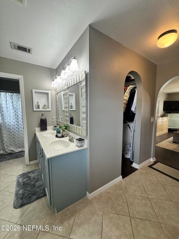 12341 GLENN HOLLOW Drive, Jacksonville, FL 32226