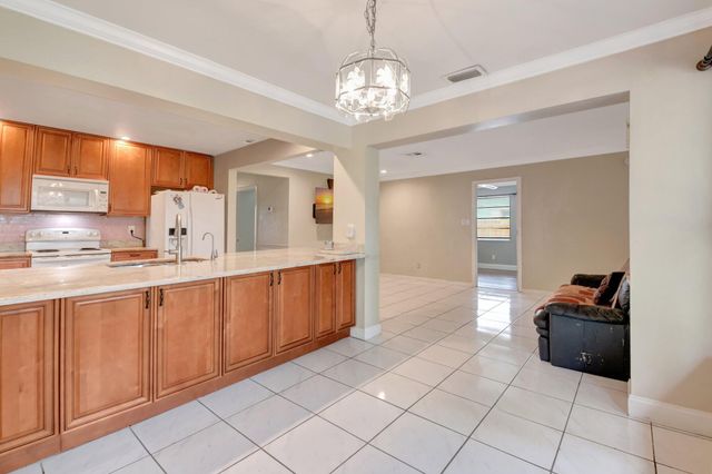 1197 Belmore Terrace, Wellington, FL 33414