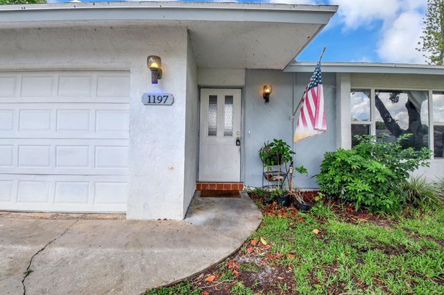 1197 Belmore Terrace, Wellington, FL 33414