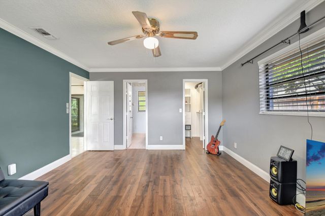 1197 Belmore Terrace, Wellington, FL 33414