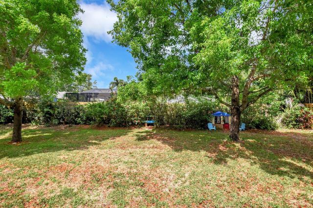 1197 Belmore Terrace, Wellington, FL 33414