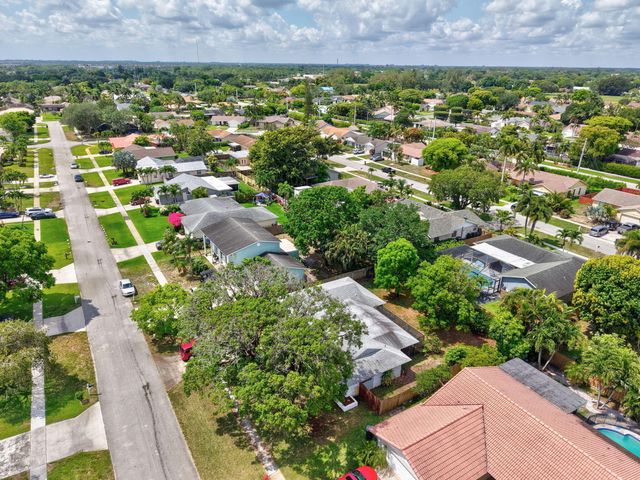 1197 Belmore Terrace, Wellington, FL 33414