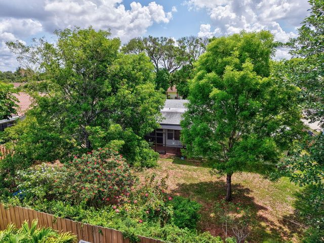 1197 Belmore Terrace, Wellington, FL 33414