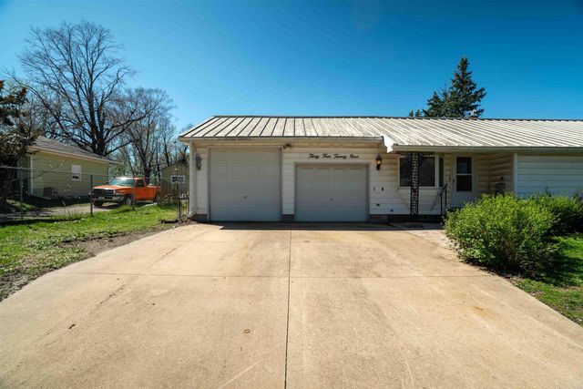 3429 Logan Avenue, Waterloo, IA 50703