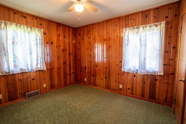 3429 Logan Avenue, Waterloo, IA 50703