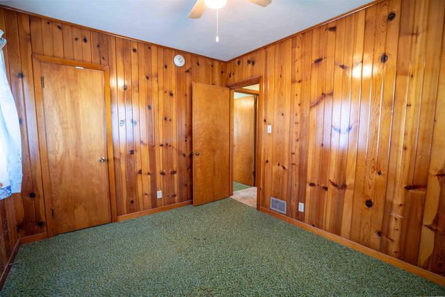 3429 Logan Avenue, Waterloo, IA 50703