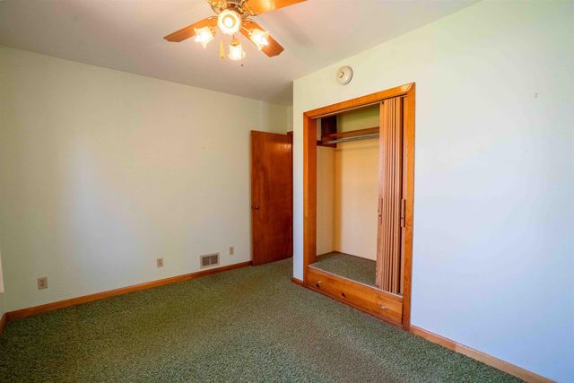 3429 Logan Avenue, Waterloo, IA 50703