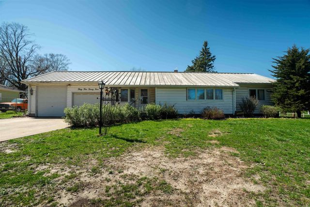 3429 Logan Avenue, Waterloo, IA 50703