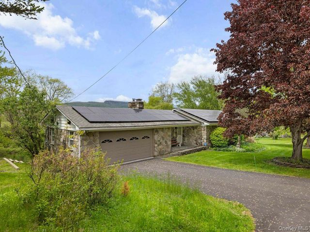 231 State Route 208, New Paltz, NY 12561