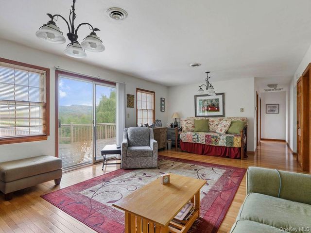 231 State Route 208, New Paltz, NY 12561