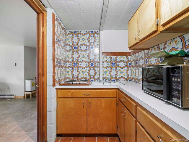231 State Route 208, New Paltz, NY 12561