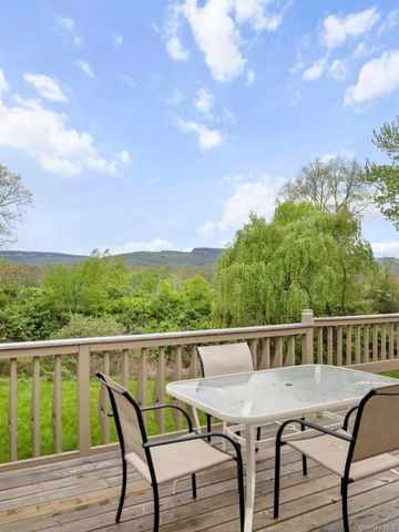 231 State Route 208, New Paltz, NY 12561
