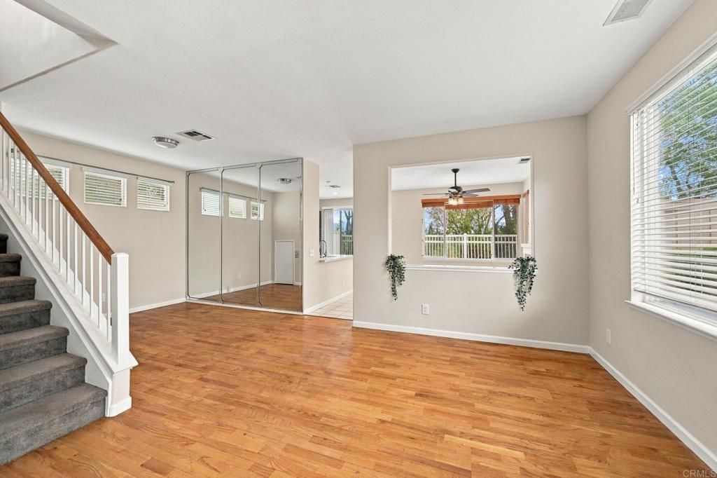 11595 Compass Dr Drive N 8, San Diego, CA 92126 — photo 4