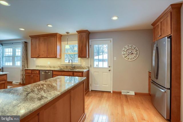 500 DEUBLER ROAD, Camp Hill, PA 17011