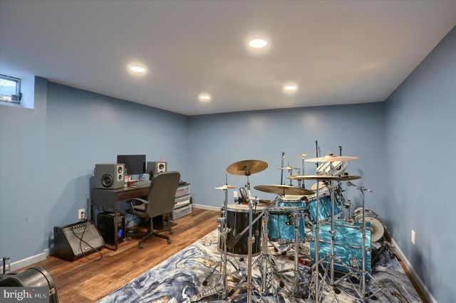 500 DEUBLER ROAD, Camp Hill, PA 17011