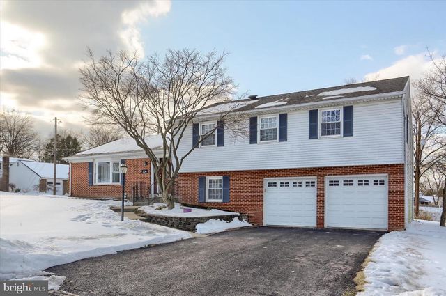 500 DEUBLER ROAD, Camp Hill, PA 17011