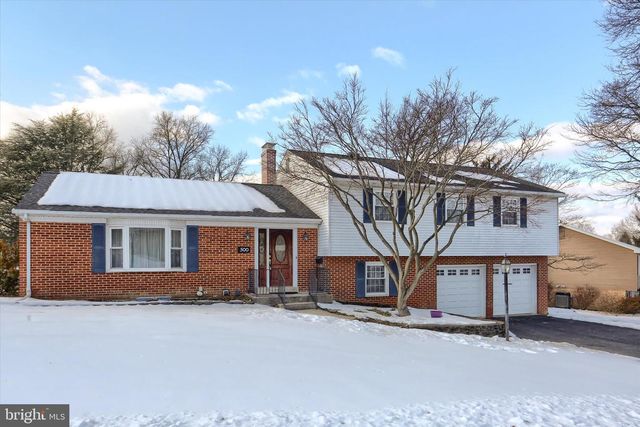 500 DEUBLER ROAD, Camp Hill, PA 17011