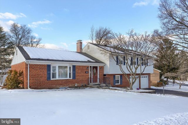 500 DEUBLER ROAD, Camp Hill, PA 17011