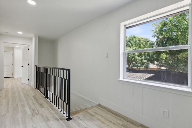 2824 Reedcroft Drive, Farmers Branch, TX 75234