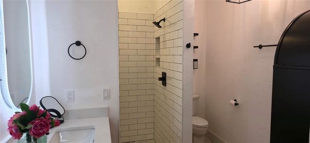 418529 E 1110 Road, Checotah, OK 74426