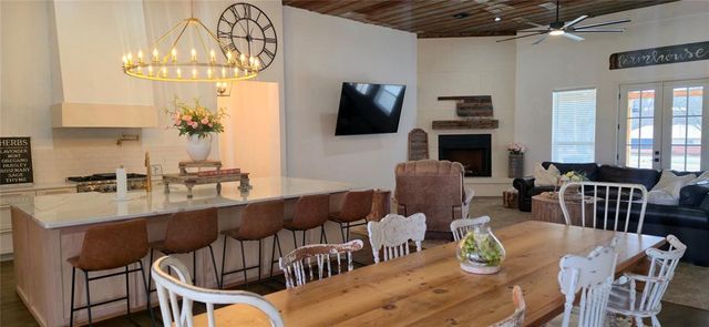 418529 E 1110 Road, Checotah, OK 74426