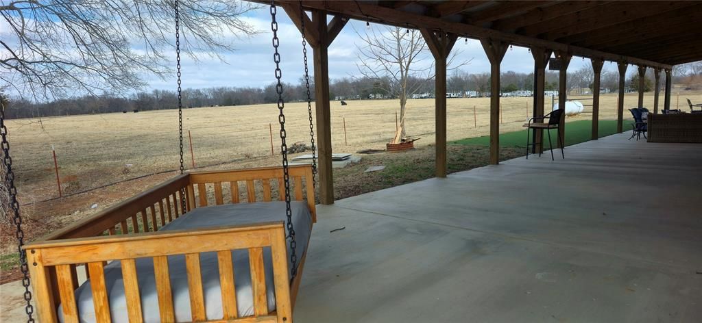 Image 34 of property listing at 418529 E 1110 Road, Eufaula, OK 74426